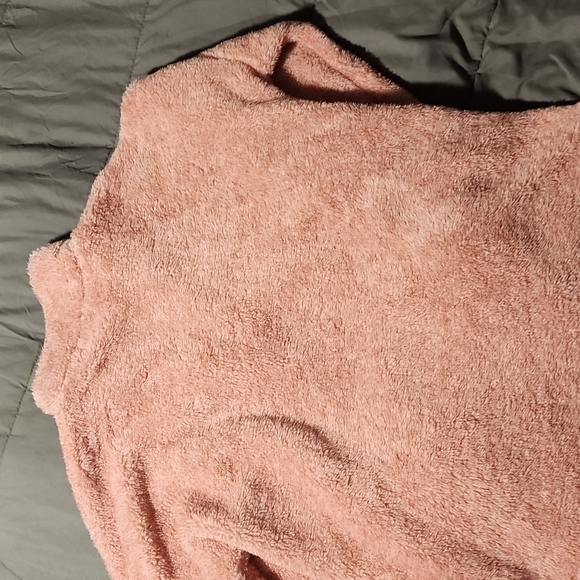 Pink fleece sweater - Picture 3 of 5